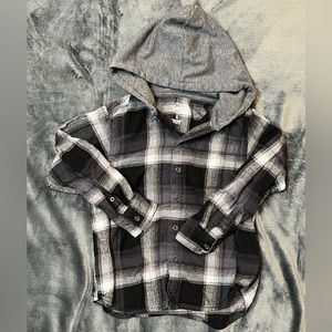 🔹3 for $10🔹 Boys Hooded Flannel